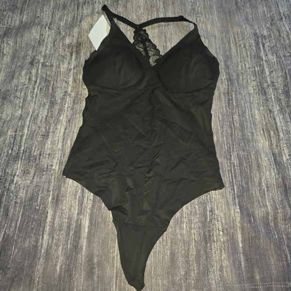 True & Co Tops - True & Co Womens Black Lace Racerback Thong Bodice Molded Cups TR32325T Small